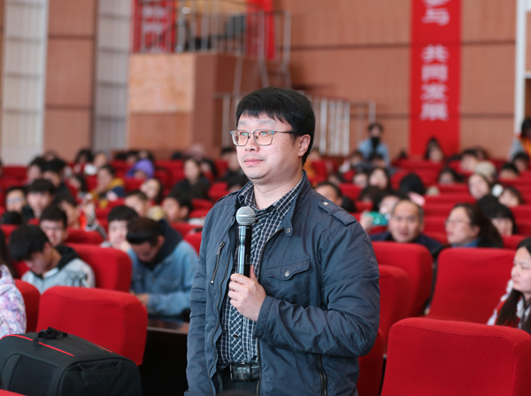 CV4A969511141111.jpg
